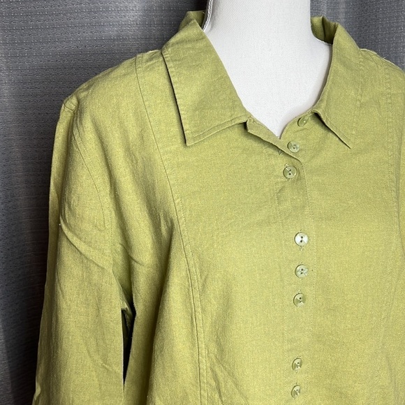 CHRISTOPHER & BANKS XL GREEN LINEN BUTTON UP BLOUSE - Picture 2 of 8